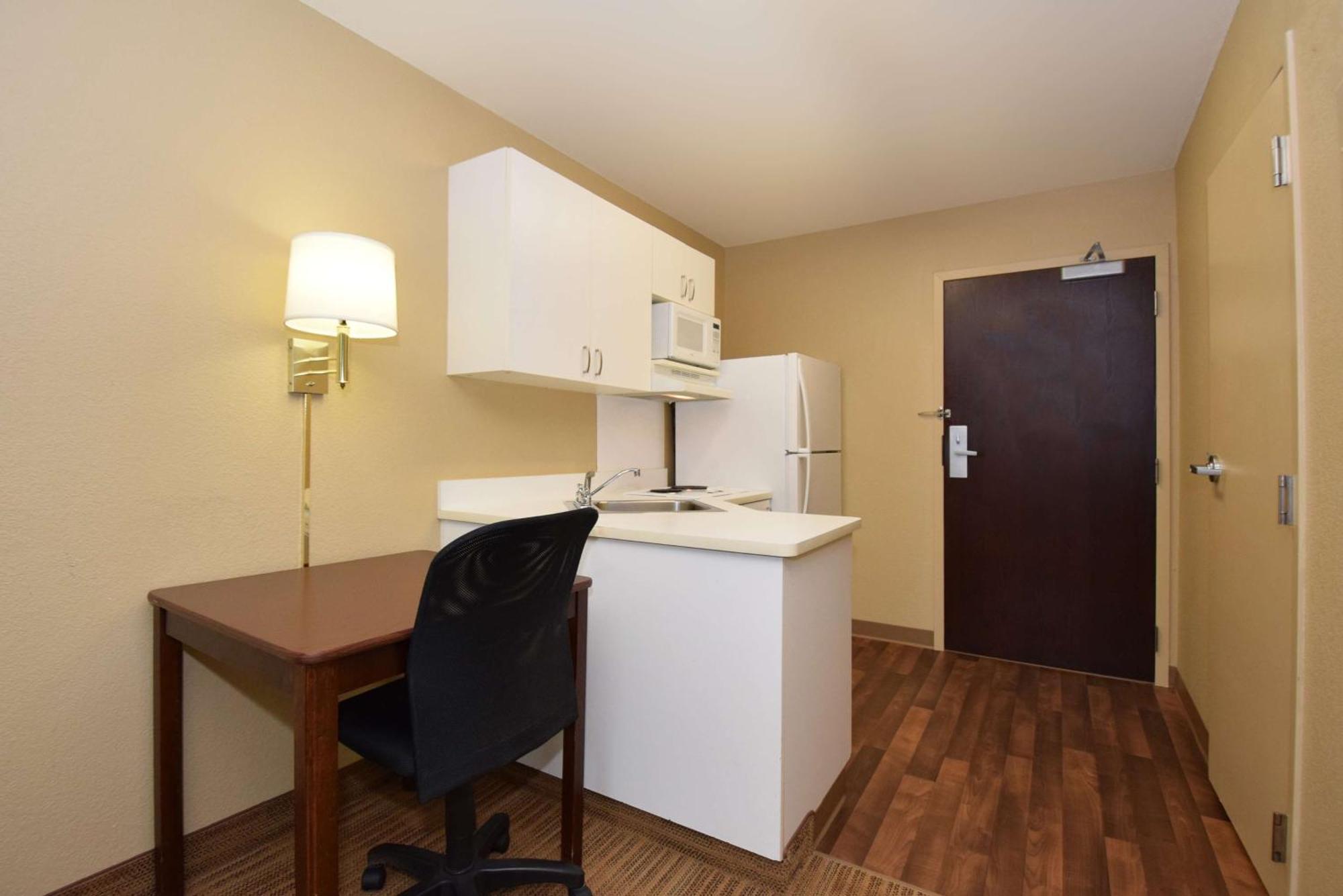 Extended Stay America Suites - Chicago - Midway Bedford Park Экстерьер фото