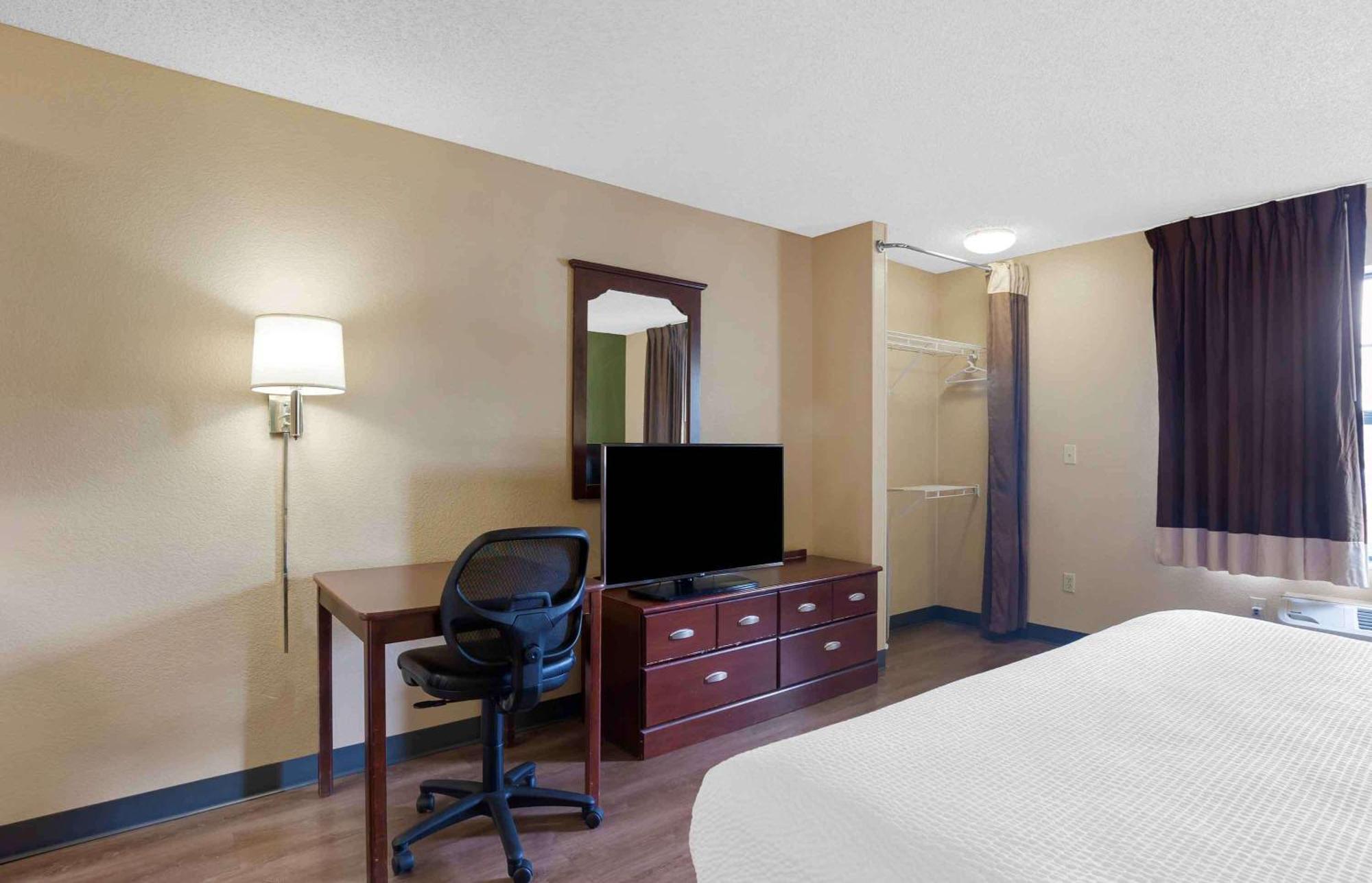 Extended Stay America Suites - Chicago - Midway Bedford Park Экстерьер фото