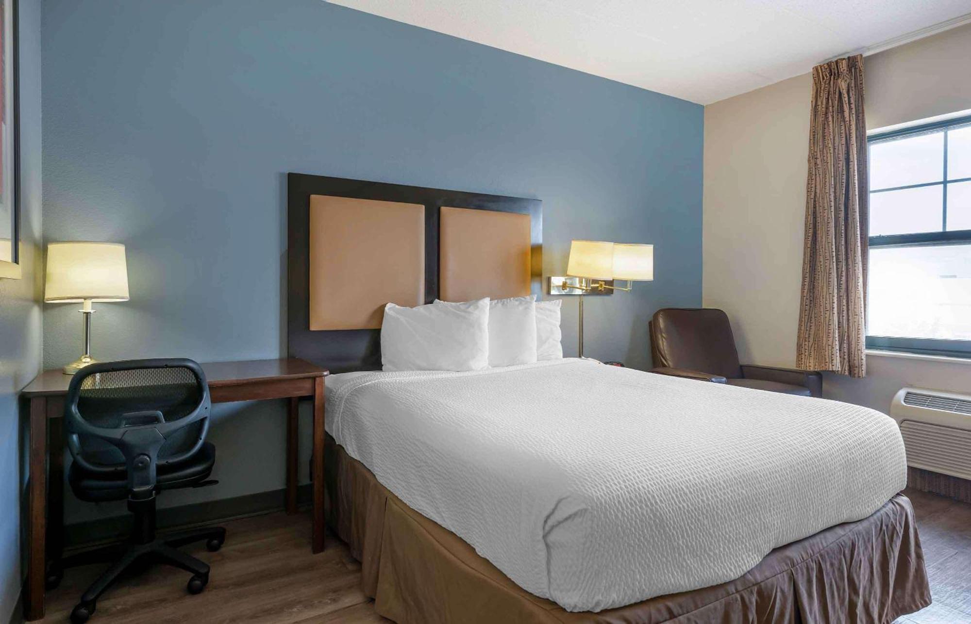 Extended Stay America Suites - Chicago - Midway Bedford Park Экстерьер фото